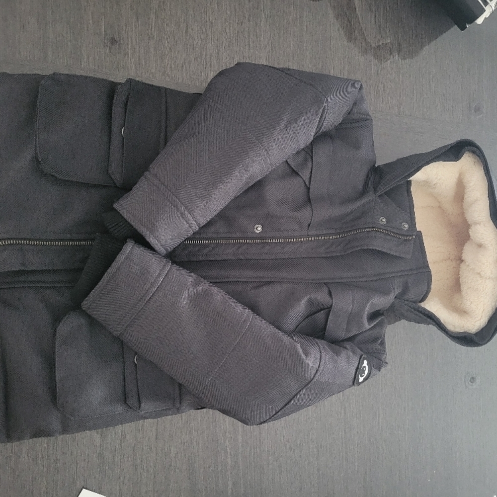 Cozy Black Hooded Jacket with Cream Lining